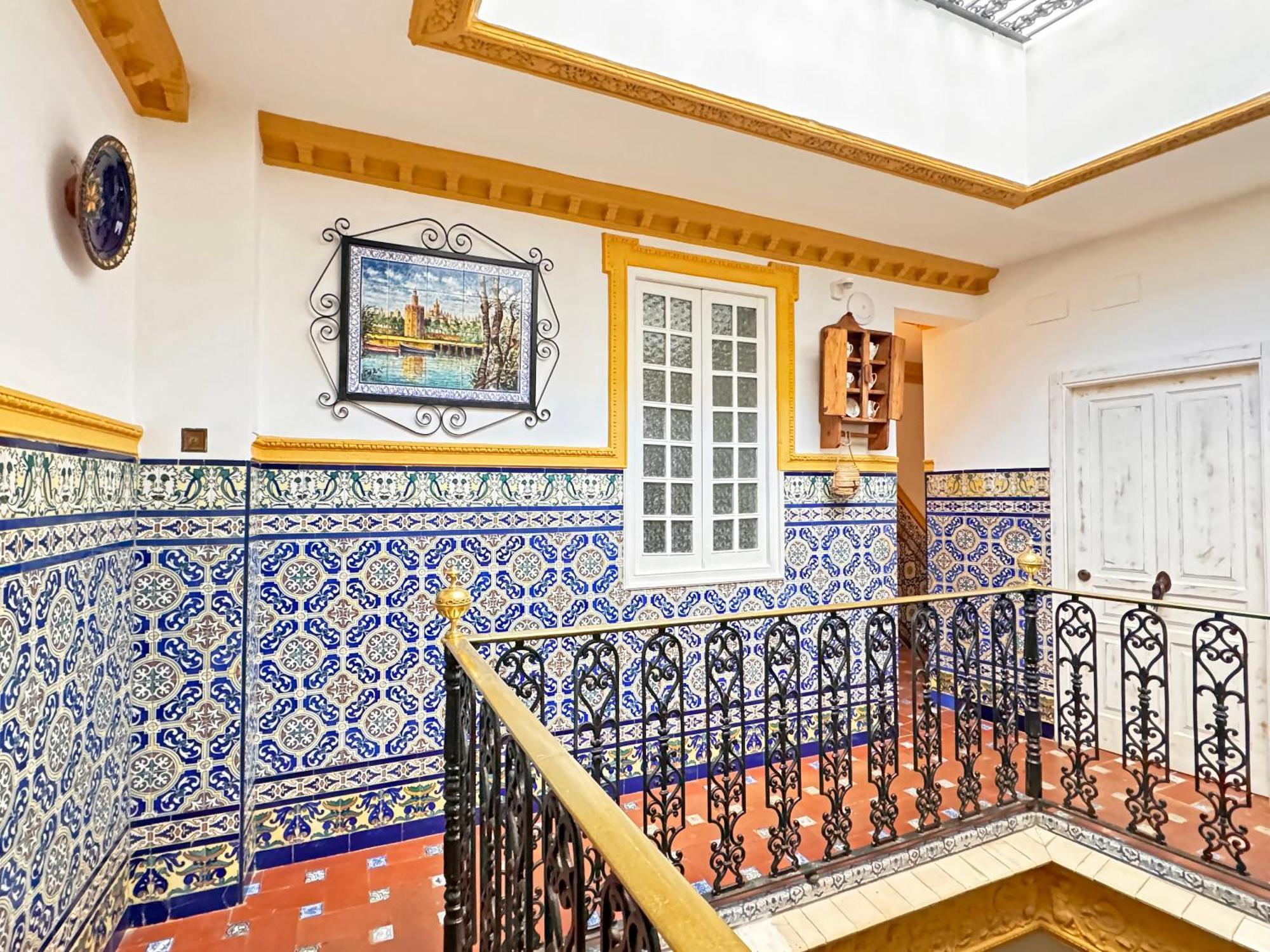 Palace House Hercules - Apartments Σεβίλλη Εξωτερικό φωτογραφία