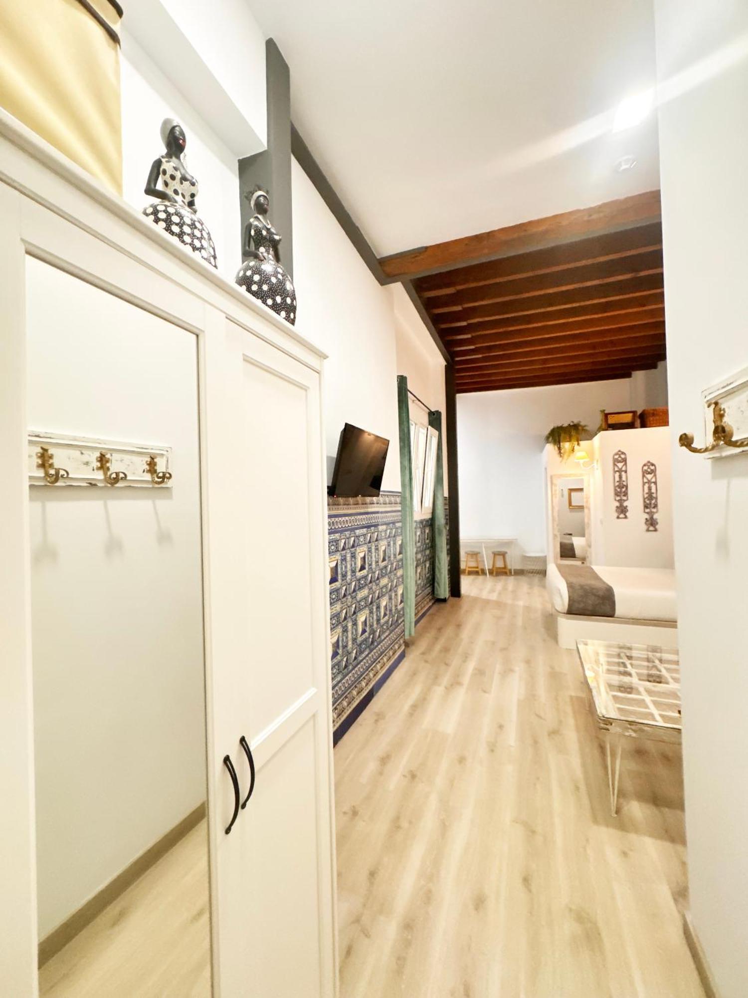 Palace House Hercules - Apartments Σεβίλλη Δωμάτιο φωτογραφία