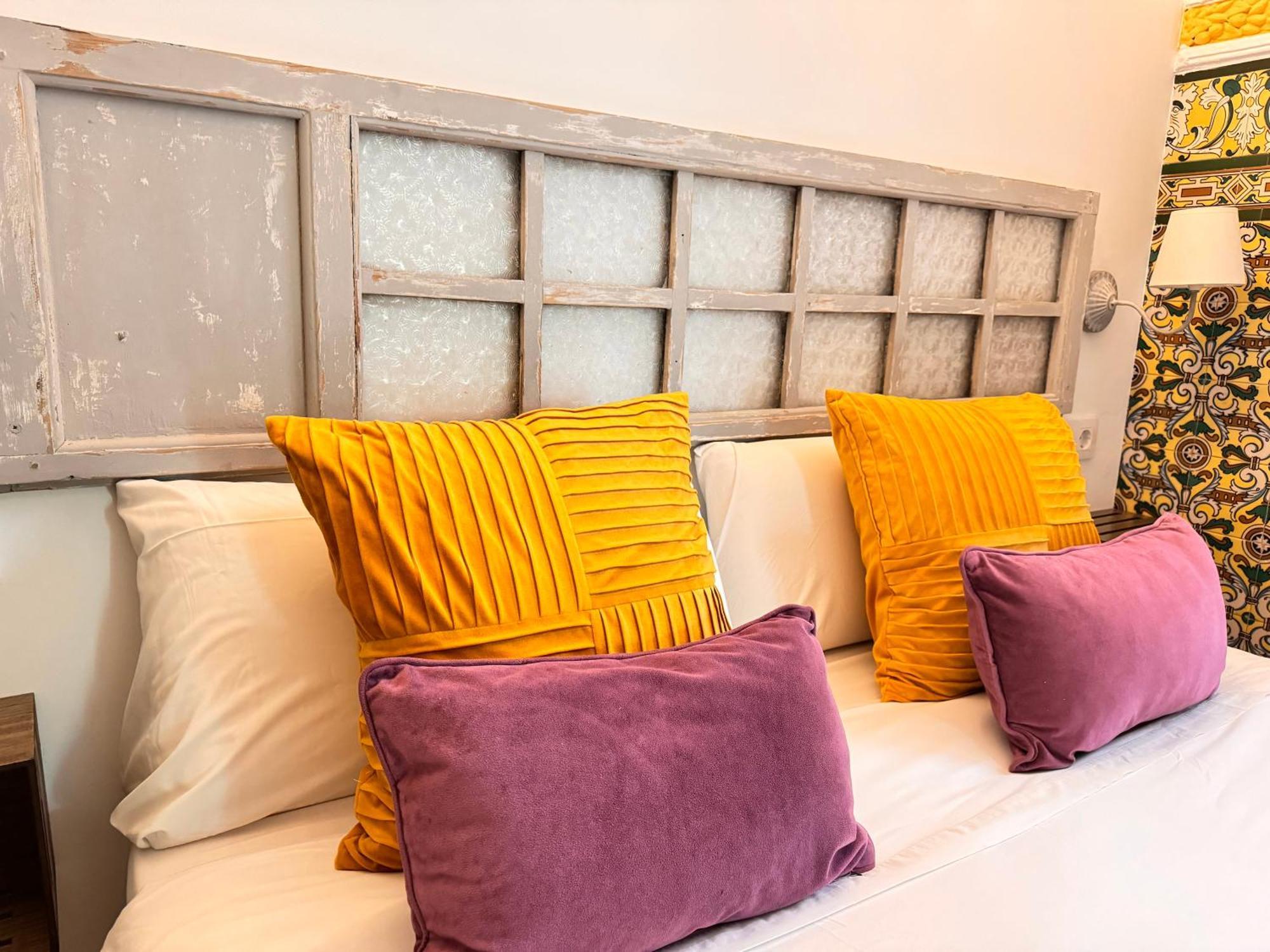 Palace House Hercules - Apartments Σεβίλλη Εξωτερικό φωτογραφία