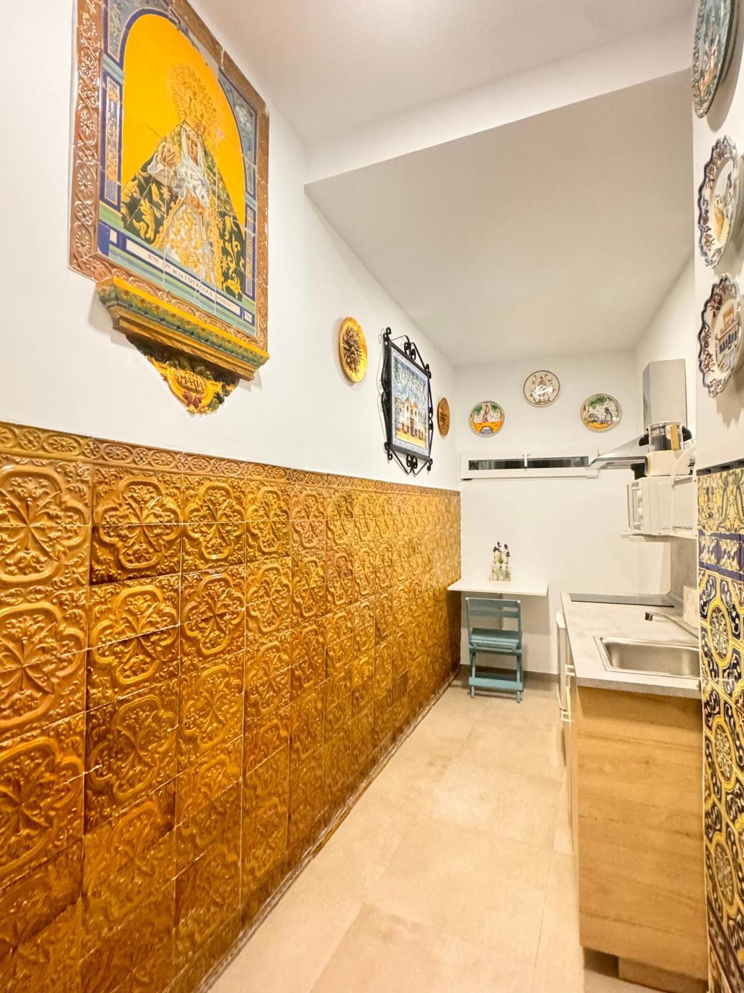 Palace House Hercules - Apartments Σεβίλλη Εξωτερικό φωτογραφία